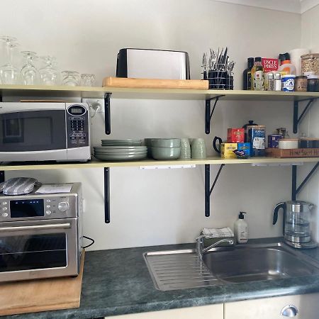 Glenie Cottage Bnb Guesthouse تيمارو المظهر الخارجي الصورة