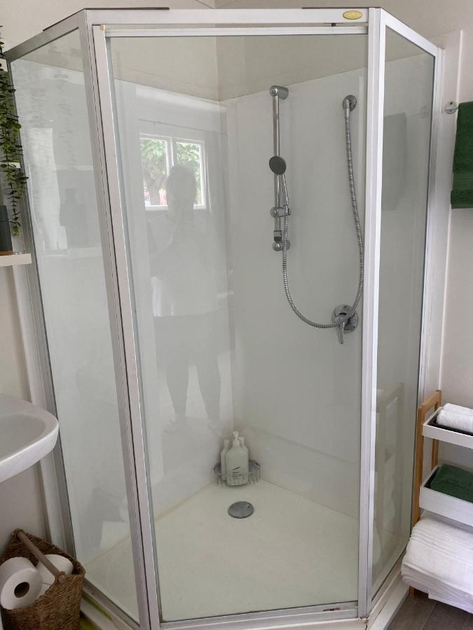 Glenie Cottage Bnb Guesthouse تيمارو المظهر الخارجي الصورة