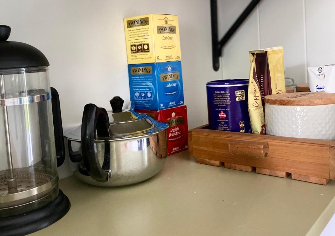 Glenie Cottage Bnb Guesthouse تيمارو المظهر الخارجي الصورة